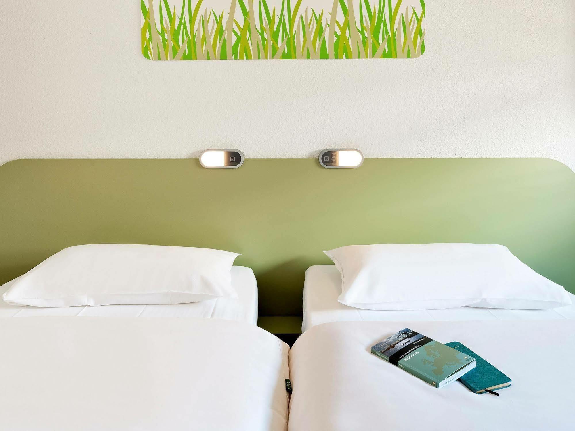 Ibis Budget Fontainebleau Avon Luaran gambar