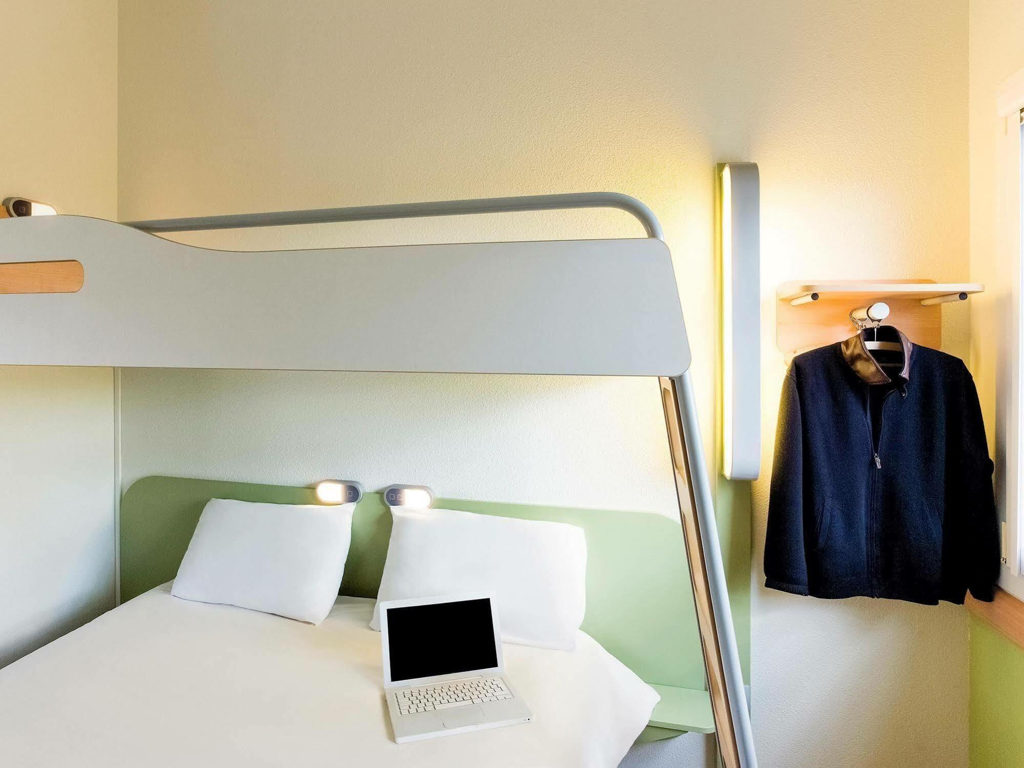 Ibis Budget Fontainebleau Avon Luaran gambar